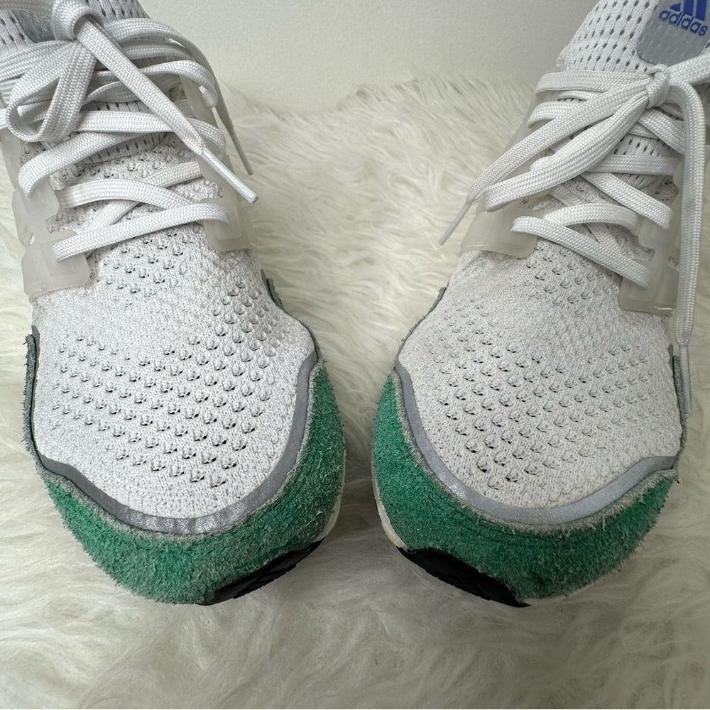 Adidas Men’s Ultra Boost 1.0 Running Shoes Size 9.5 - Picture 13 of 15